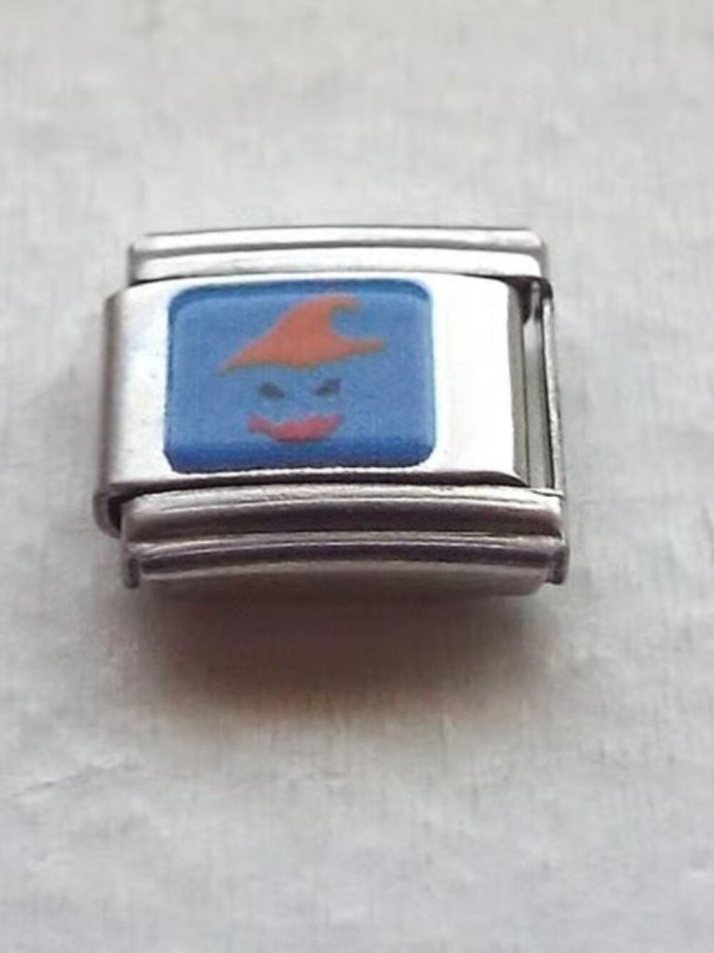 Halloween pumpkin face on blue enamel 9mm stainless steel italian charm link new